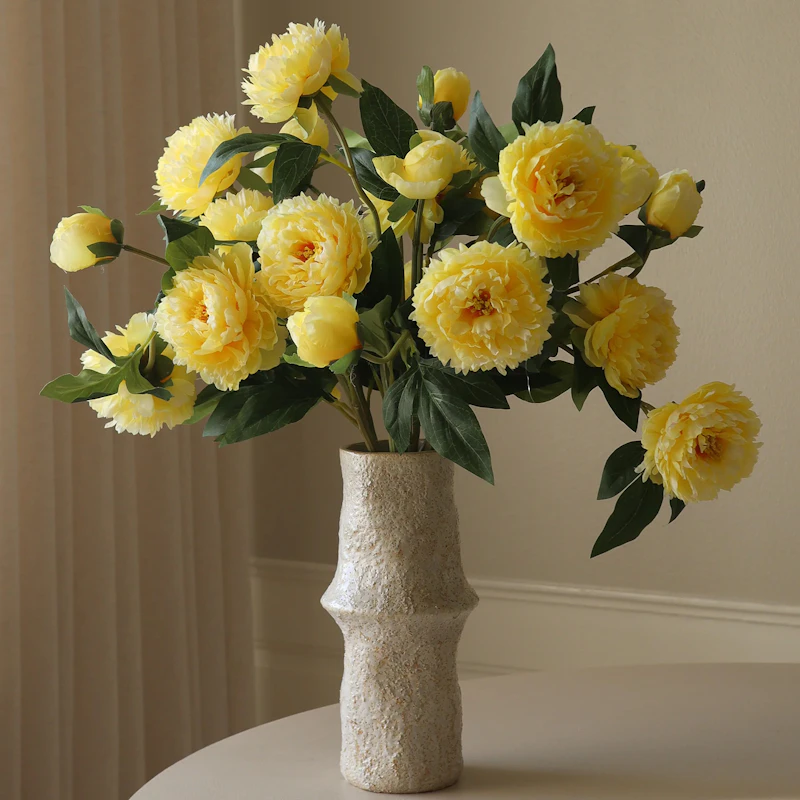 Yellow Peony Kukkakimppu