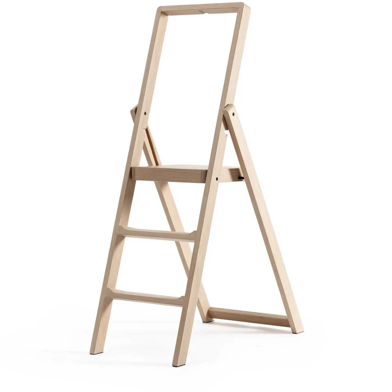 Step Tikkaat, Light Oak