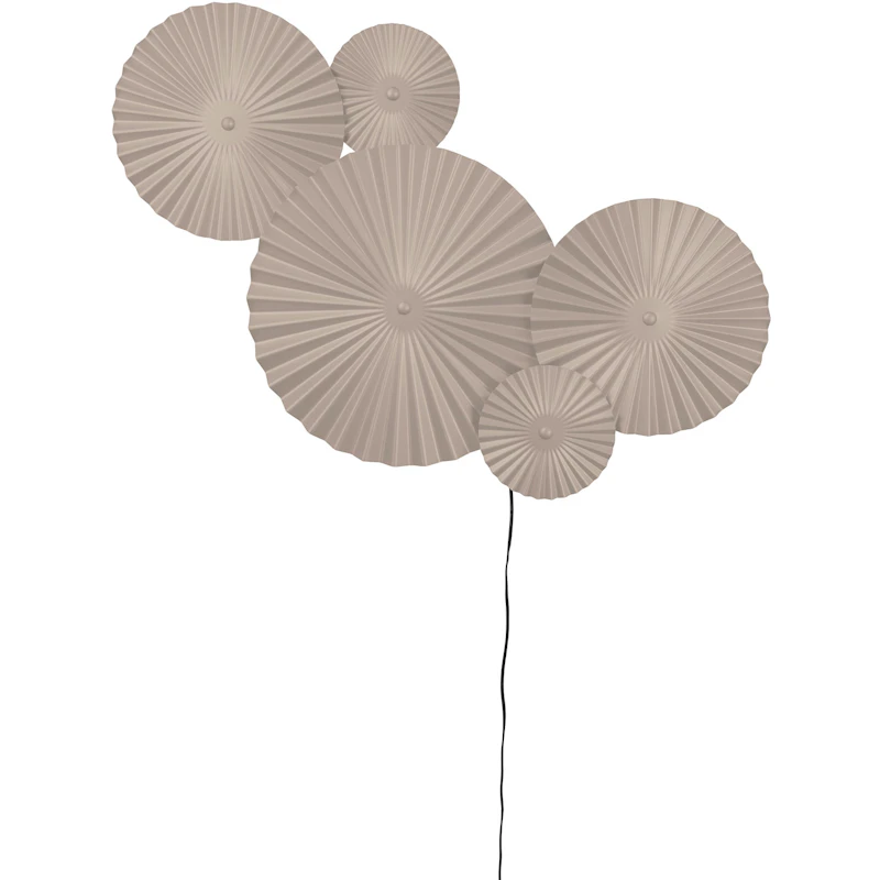 Omega Seinävalaisin, Mud