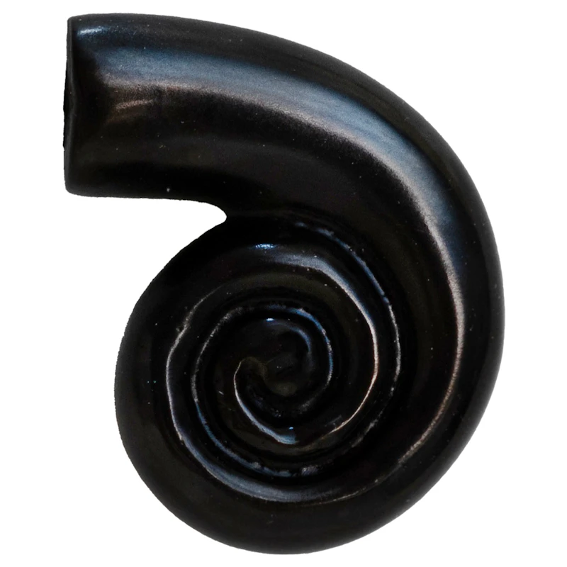 Noelle Nuppi, Antique