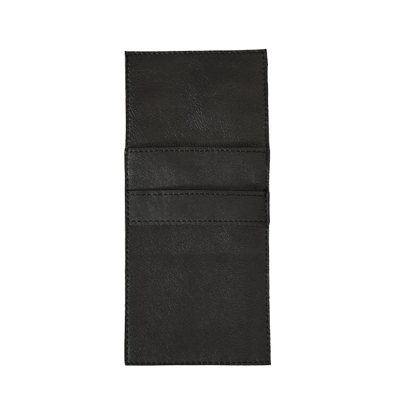 Camou Aterinpidike, Musta