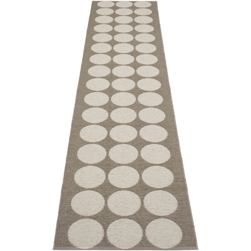 Hugo Matto 70x320 cm, Walnut/Linen