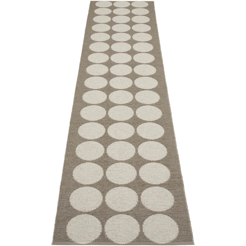 Hugo Matto 70x320 cm, Walnut/Linen