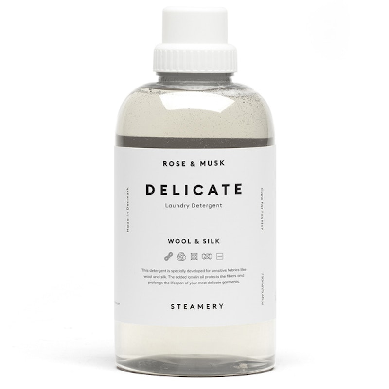 Delicate Pesuaine 750 ml
